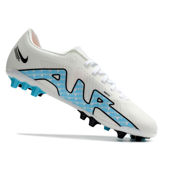 Botas de fútbol Nike Air Zoom Mercurial Vapor 15 Academy AG para césped artificial, color blanco y azul
