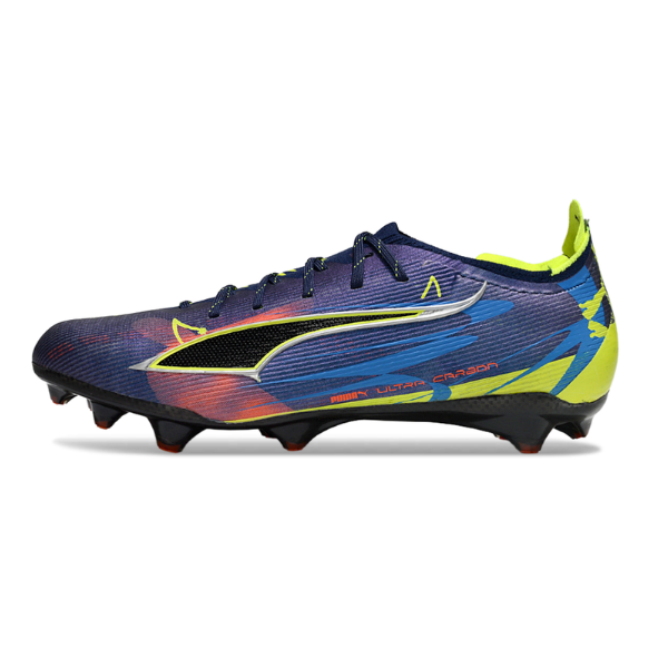Botas de fútbol Puma Ultra 5 FG para terreno firme en azul carbono y verde fluorescente