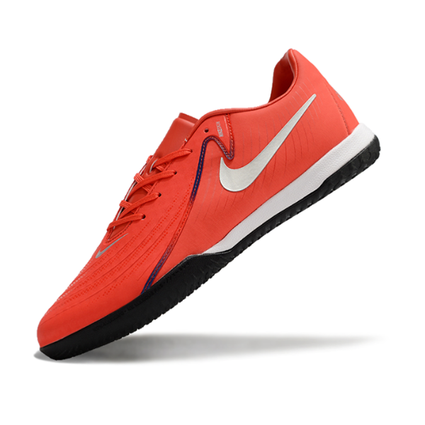 Botas de fútbol sala Nike Phantom GX2 Academy IC sin cordones, color negro y amarillo