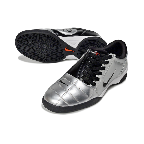 Nike Total 90 III IC Football Boot