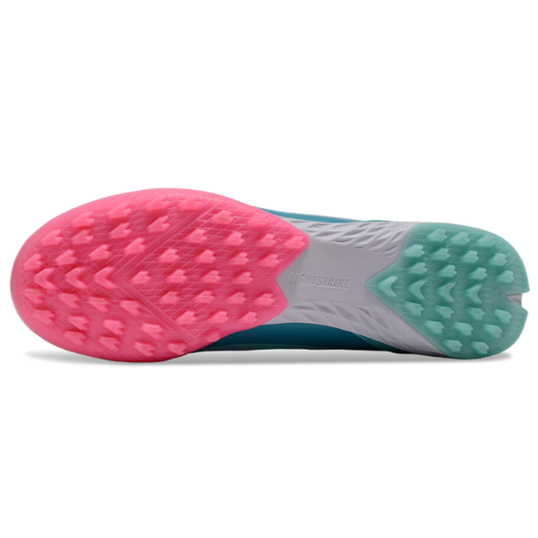 Botas de fútbol Adidas F50 Elite Turf TF para niños, color azul claro y rosa