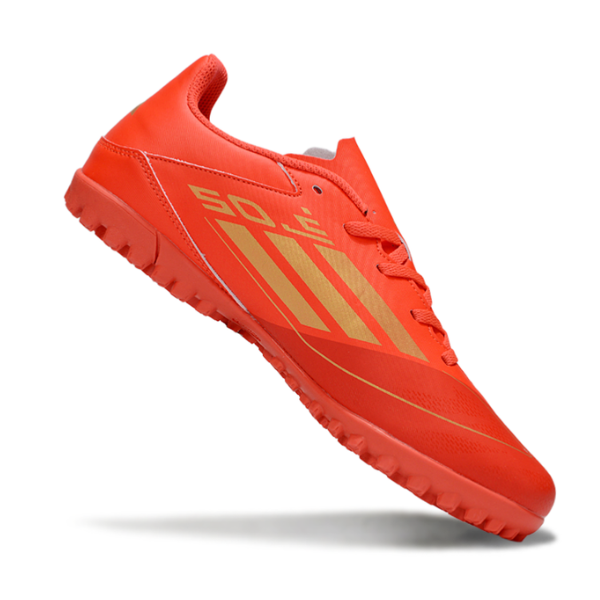 Botas de fútbol Adidas F50 Club Turf TF rojas