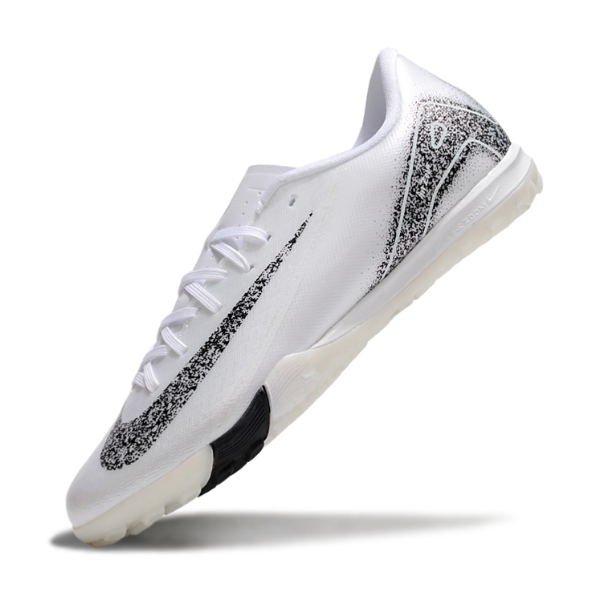 Botas de fútbol Nike Zoom Mercurial Vapor 16 Academy Turf TF blancas y negras