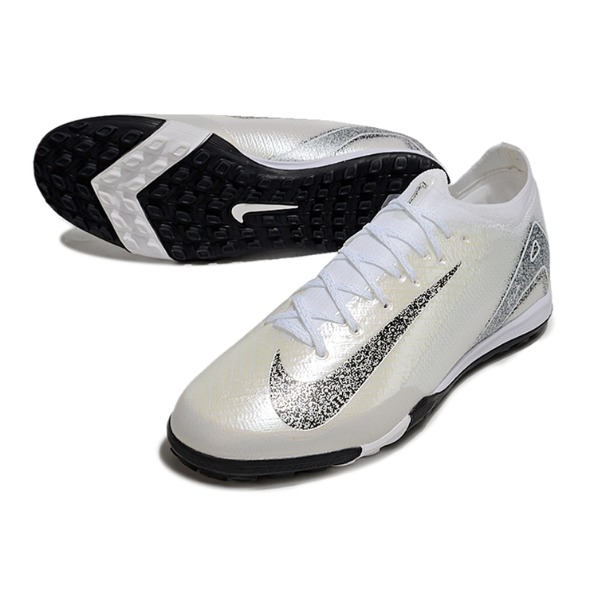 Botas de fútbol Nike Zoom Mercurial Vapor 16 Elite Turf TF blancas y grises