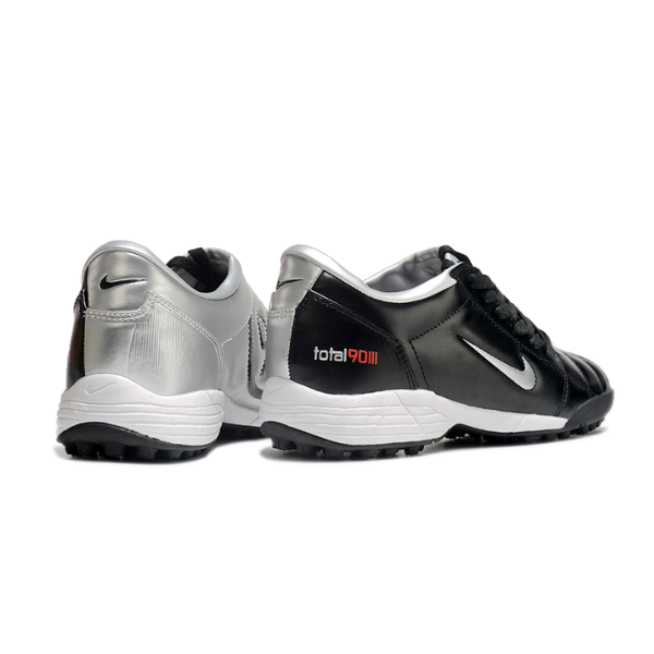 Botas de fútbol Nike Total 90 III Turf TF negras y plateadas