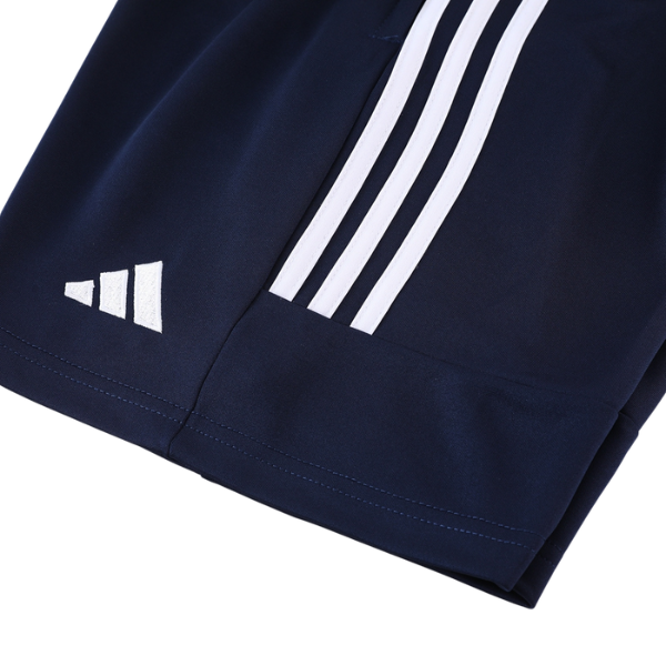 Conjunto de entrenamiento azul Adidas: camiseta y pantalón corto