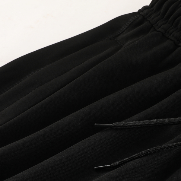 Conjunto de camiseta y pantalones con cremallera de un cuarto de Adidas Gray Cold