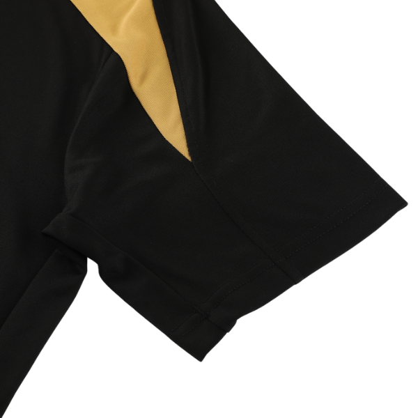 Conjunto de entrenamiento Adidas negro y amarillo con camiseta y pantalones cortos