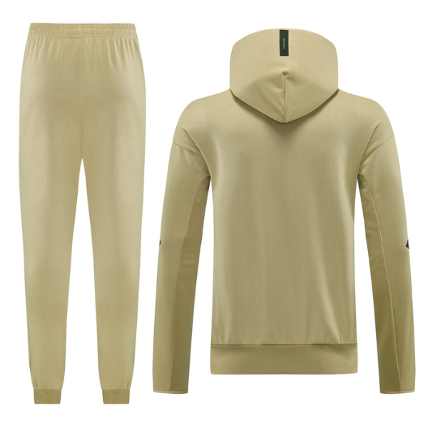 Conjunto de abrigo y pantalón Adidas Cold Beige