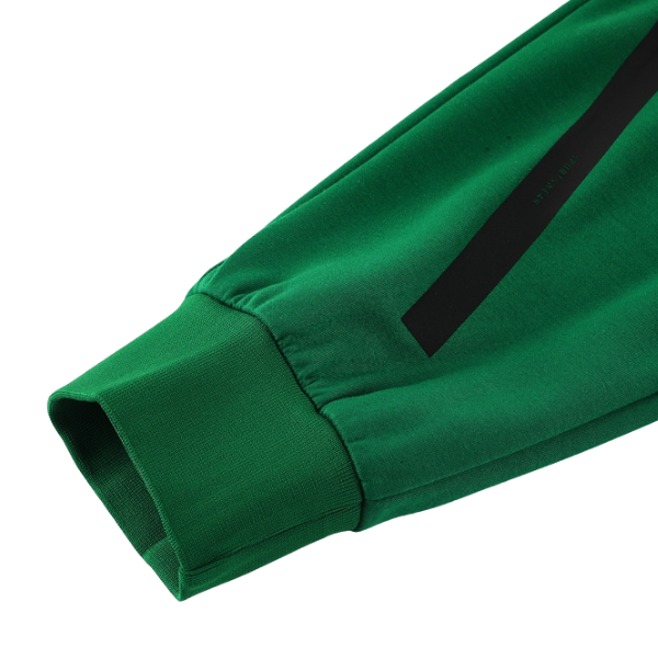 Abrigo y pantalones verdes Adidas Cold Set