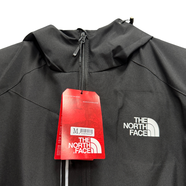 Chaqueta cortavientos negra The North Face