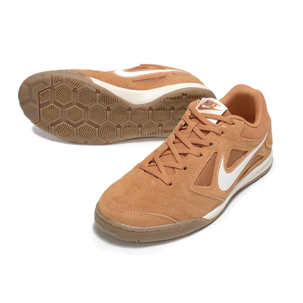 Nike SB Gato X Supreme Brown Indoor IC Football Boot