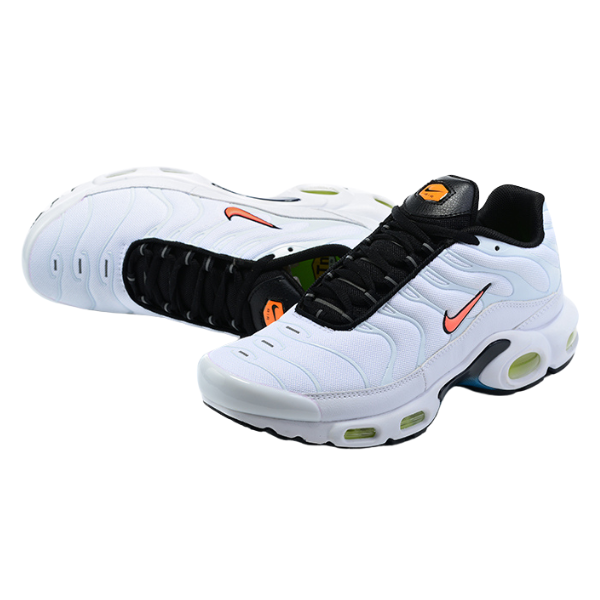 Zapatillas Nike Air Max Plus TN blancas estilo casual