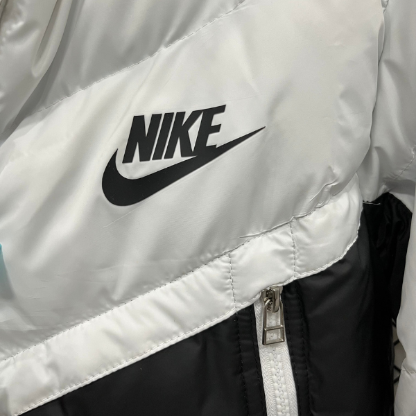 Nike White and Black Puffer Jacket 