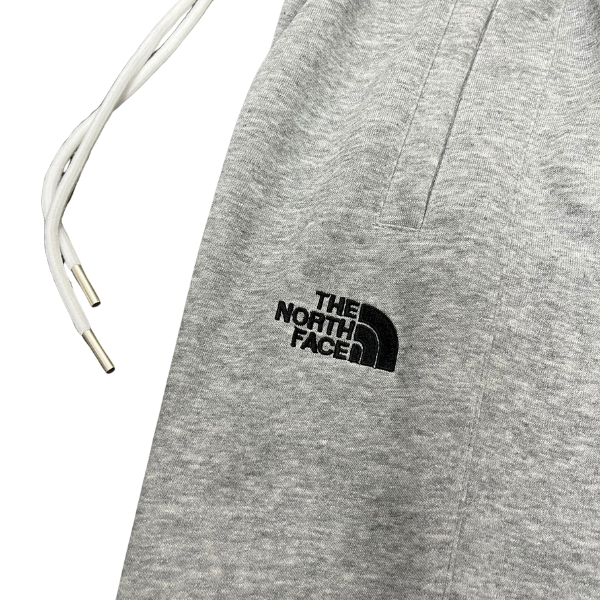 Pantalones deportivos grises The North Face