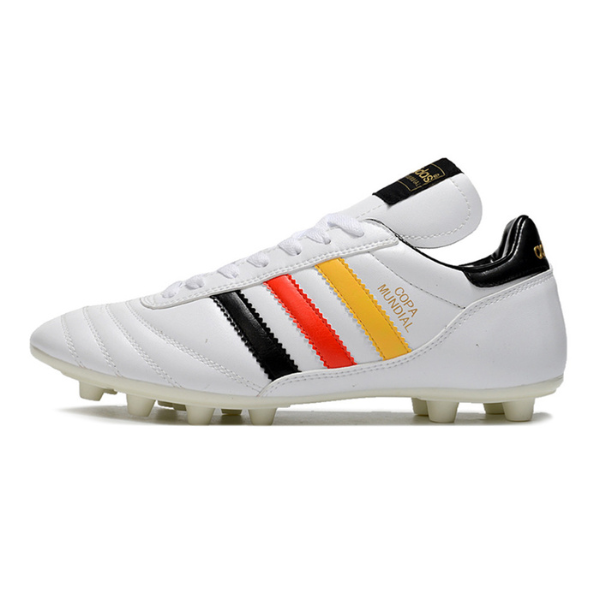 Botas de fútbol Adidas Copa Mundial.1 Alemania Pack Negro y Blanco para terreno firme FG