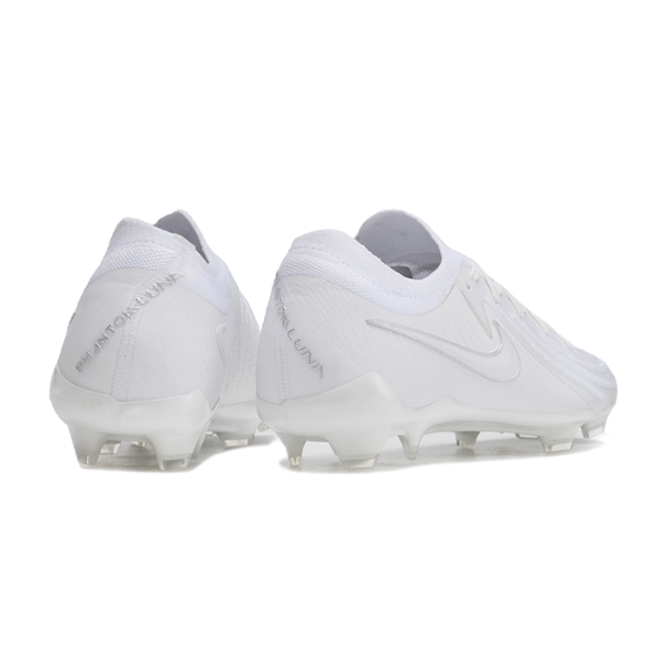 Botas de fútbol Nike Phantom GX2 Elite FG para terreno firme, color blanco