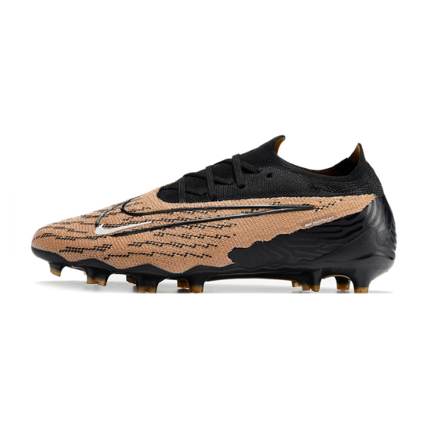 Botas de fútbol Nike Phantom GX Elite FG para terreno firme, color marrón