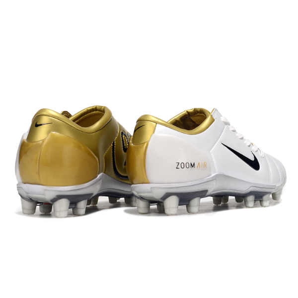 Botas de fútbol Nike Total 90 III FG para terreno firme, color blanco y dorado