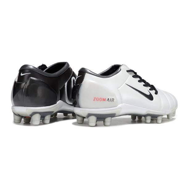 Botas de fútbol Nike Total 90 III FG para terreno firme, color blanco y negro