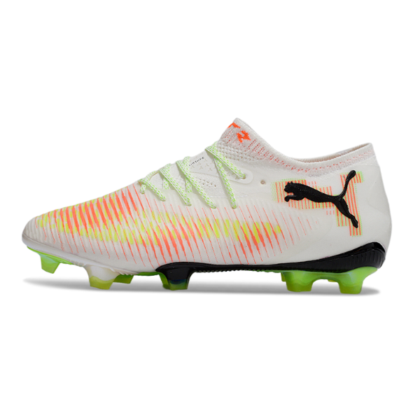 Botas de fútbol Puma Future 8 Low, color blanco, naranja y verde, para terreno firme FG