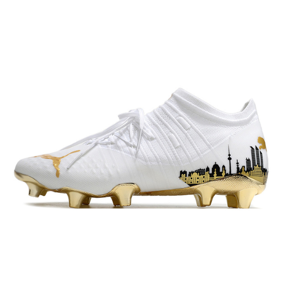 Botas de fútbol Puma Future Z1.3 FG para terreno firme, color blanco y dorado