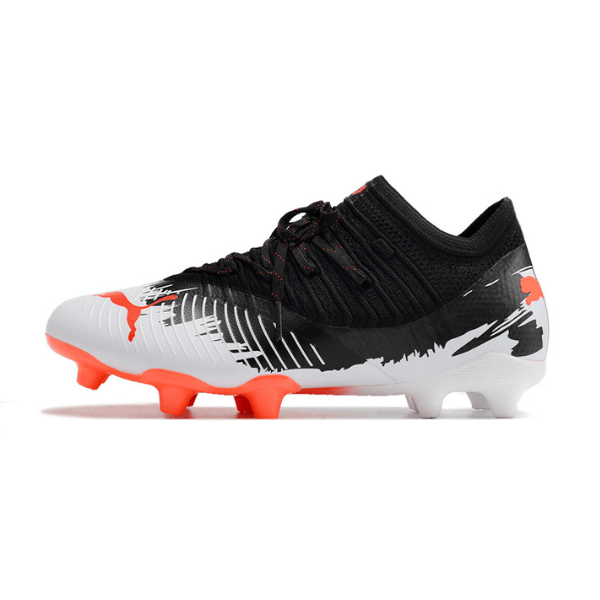 Botas de fútbol Puma Future Z 1.3 FG para terreno firme, color negro, blanco y naranja