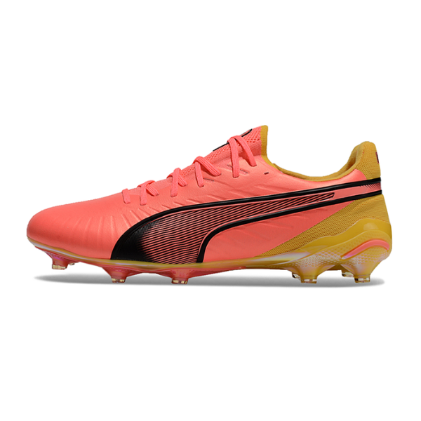 Botas de fútbol Puma King Ultimate Tricks Pack FG para terreno firme, color blanco y negro