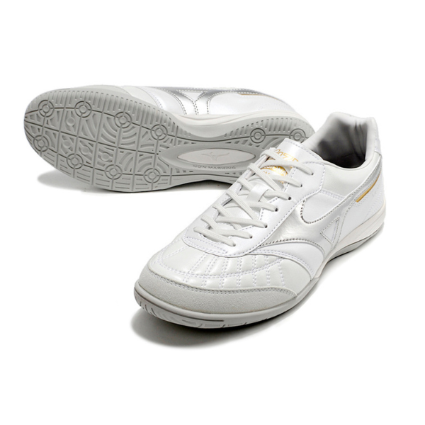 Botas de fútbol sala Mizuno Morelia Sala Japan IC blancas y plateadas