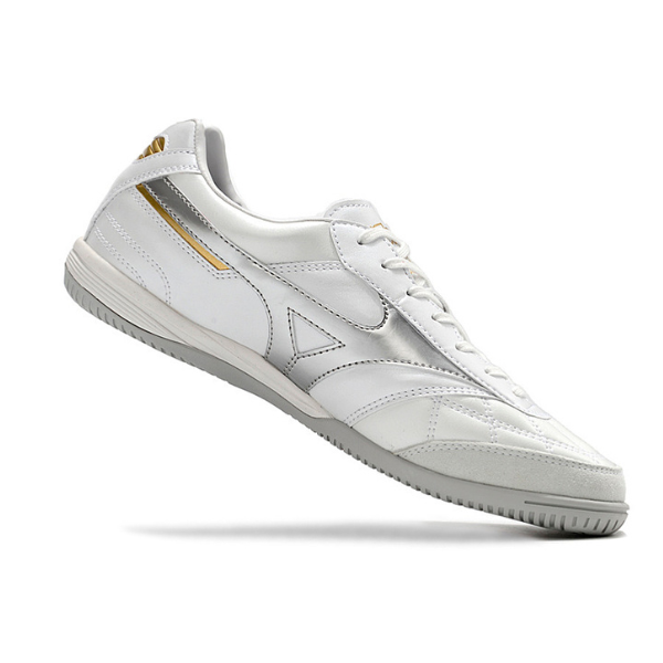 Botas de fútbol sala Mizuno Morelia Sala Japan IC blancas y plateadas