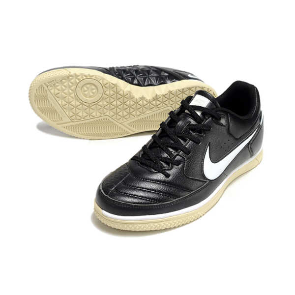 Nike5 Street Gato Black Indoor IC Football Boot