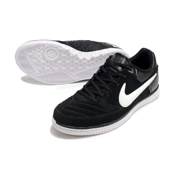Botas de fútbol sala Nike5 Street Gato IC en blanco y negro