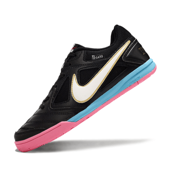 Botas de fútbol sala Nike SB Gato X Supreme IC en negro, rosa y azul