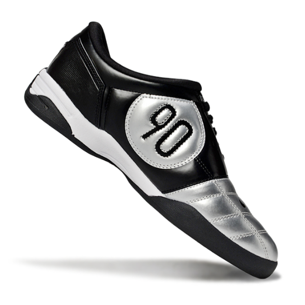Nike Total 90 III IC Football Boot