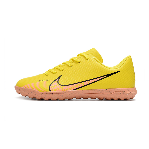 Nike Vapor 15 Club Kids Lucent Pack Turf TF Football Boot
