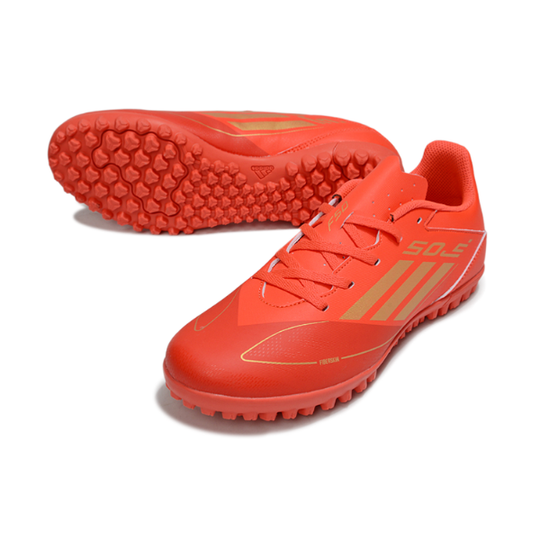Botas de fútbol Adidas F50 Club Turf TF rojas