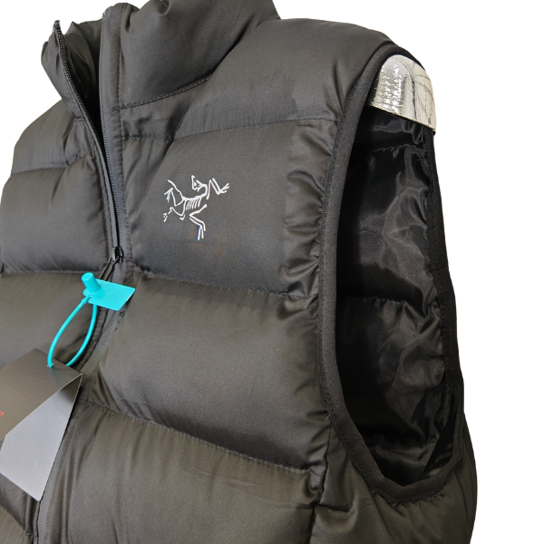 Chaleco acolchado negro de Arc'Teryx 