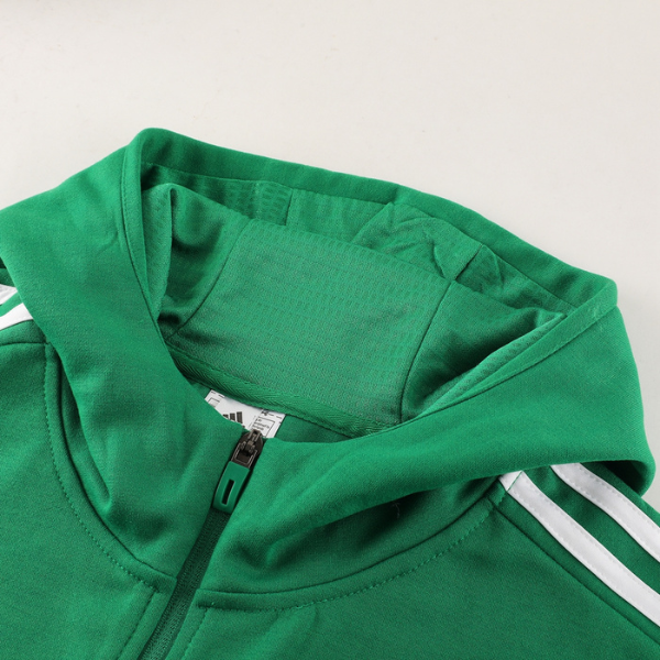 Conjunto Adidas Cold Set con abrigo y pantalones verde y negro 
