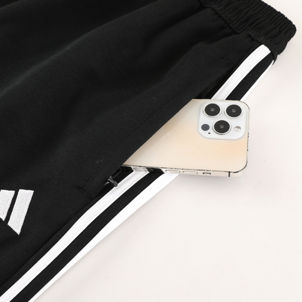 Conjunto de abrigo y pantalón Adidas Cold Red y Black 