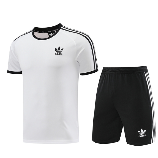 Conjunto de entrenamiento Adidas blanco y negro con camiseta y pantalones cortos 