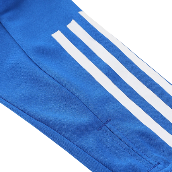 Conjunto Adidas Blue Cold con camiseta y pantalones con cremallera de un cuarto