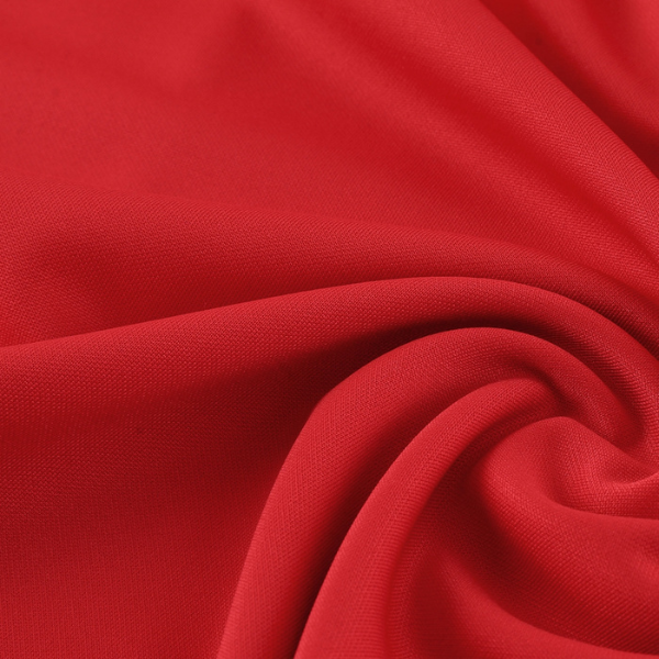 Camiseta y pantalones Adidas Cold Set rojos y negros con cremallera de un cuarto