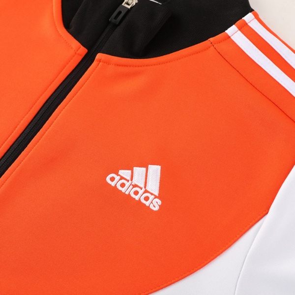 Chaqueta y pantalón Adidas naranja, blanco y negro Cold Set 