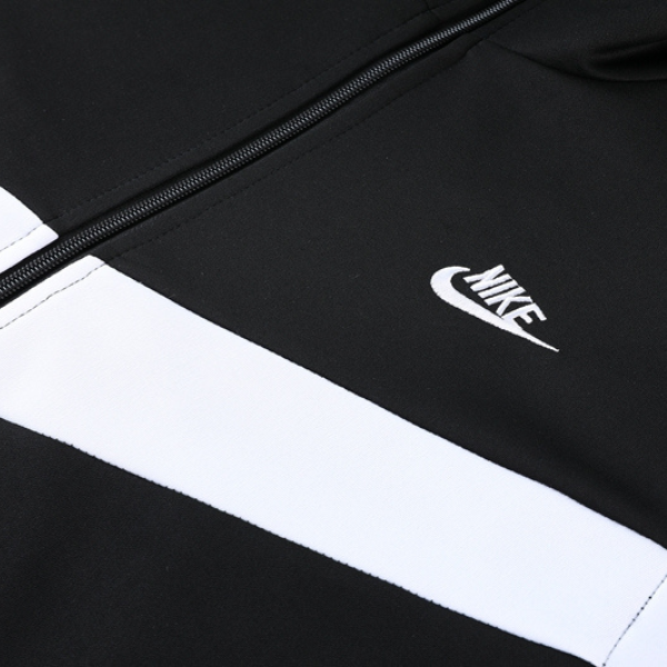 Chaqueta y pantalones Nike Cold Set en blanco y negro