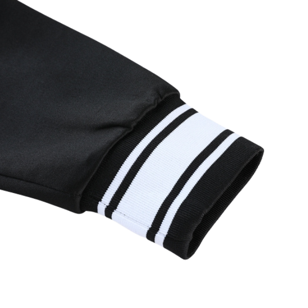 Chaqueta y pantalones Nike Cold Set en blanco y negro