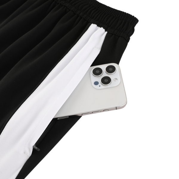 Conjunto de camiseta y pantalones Adidas Cold Set en blanco y negro con cremallera de un cuarto