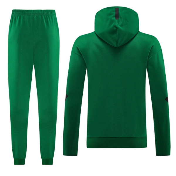 Abrigo y pantalones verdes Adidas Cold Set 