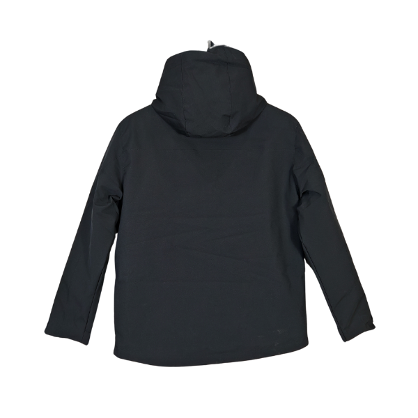 Chaqueta cortavientos negra Under Armour 