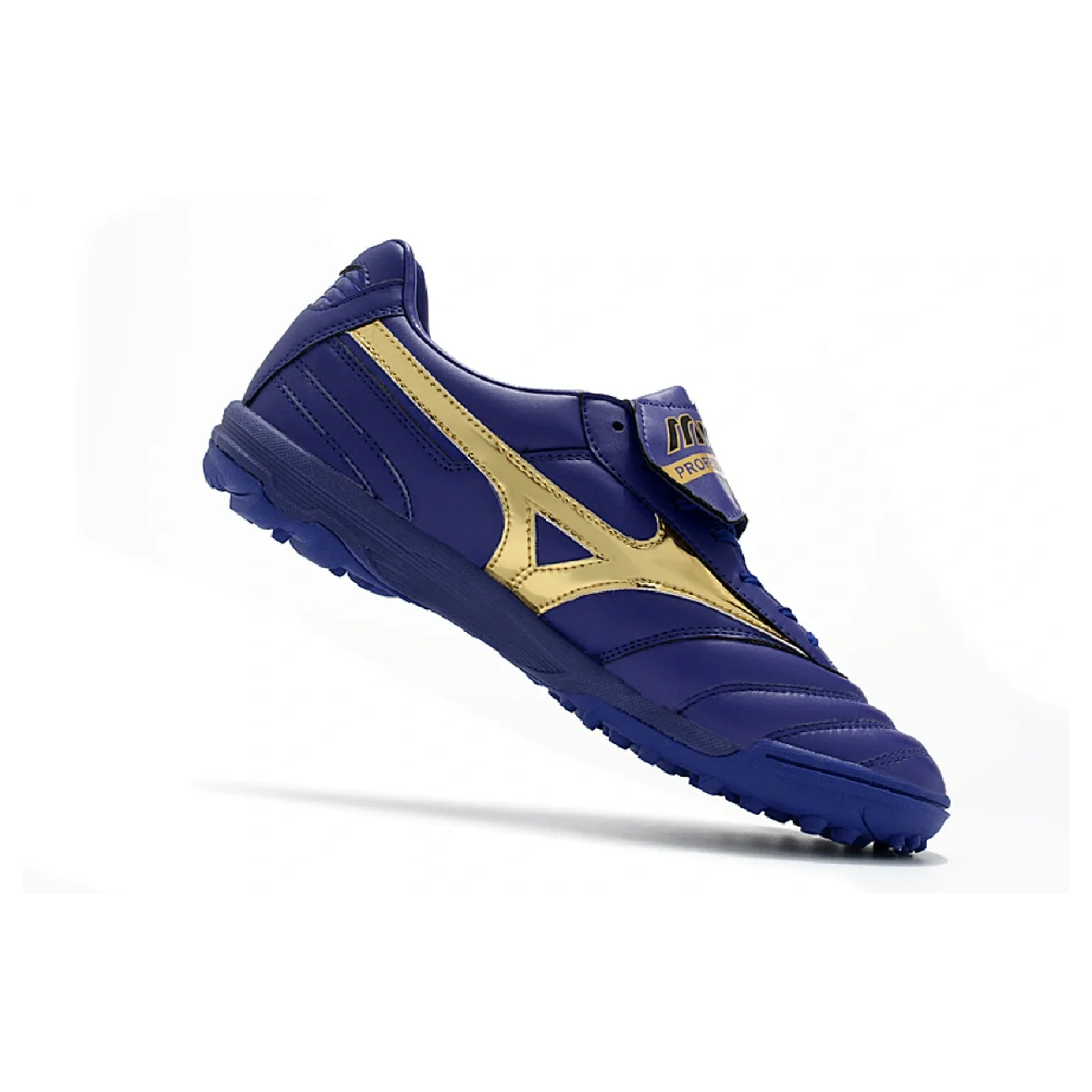 Botas de fútbol Mizuno Morelia Sala Classic Turf TF moradas y doradas