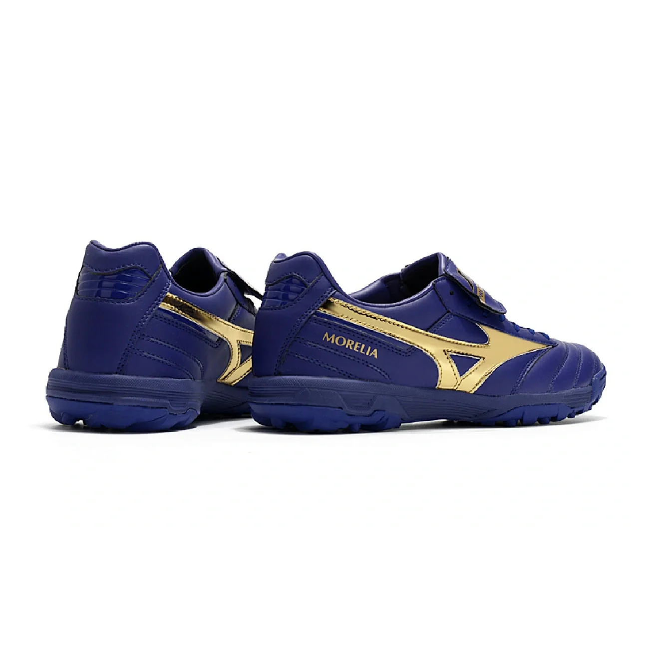 Botas de fútbol Mizuno Morelia Sala Classic Turf TF moradas y doradas